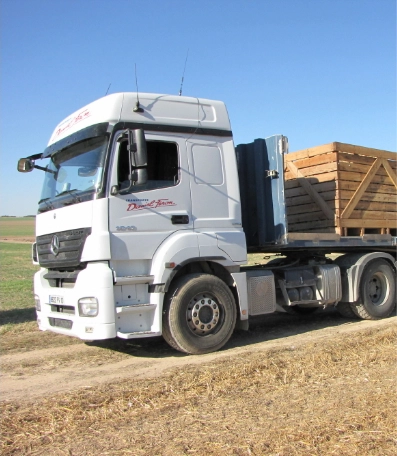 Transport agricole avec les Transports Daniel FERON