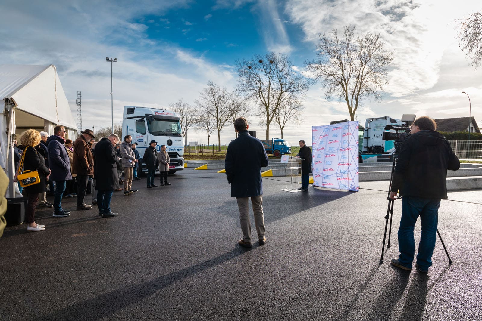 Inauguration de la 1ère station de recharge pour camion électrique de l’aube